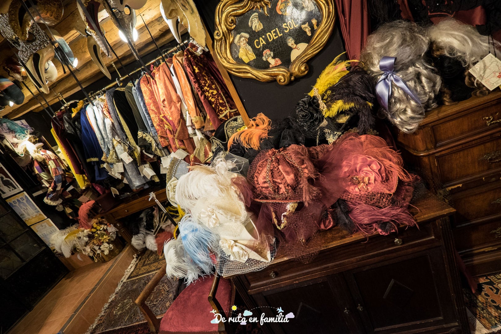 alquiler de disfraces para el carnaval de venecia