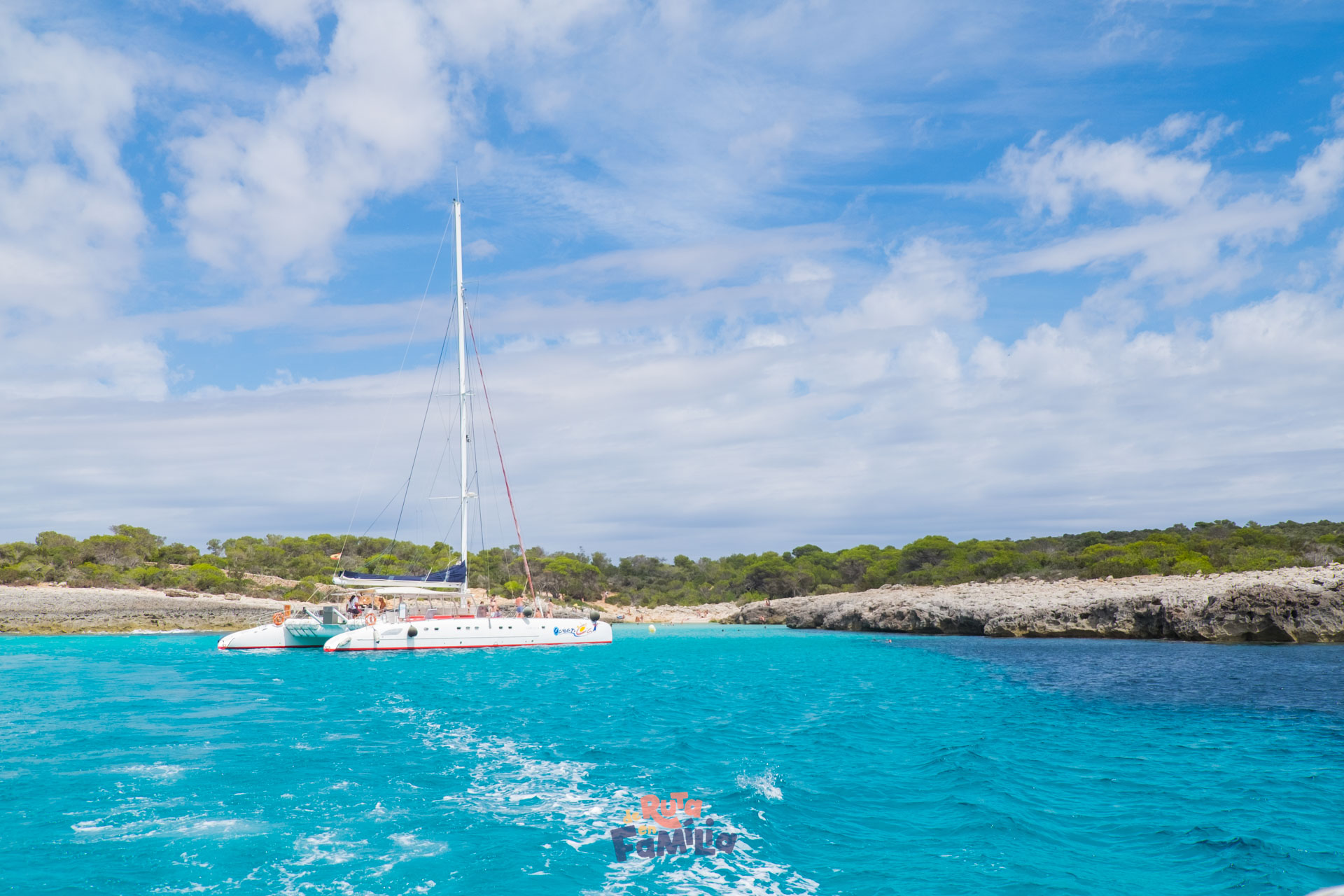 Excursión en barco por Menorca